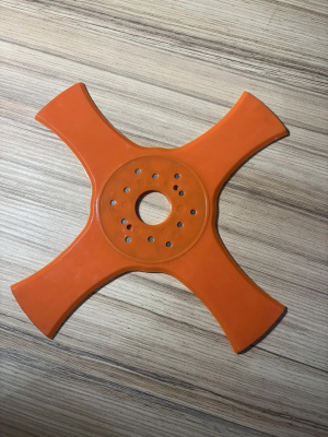 Нож косильный пластиковый гибкий (с металлической вставкой) 230-25,4-4Т 